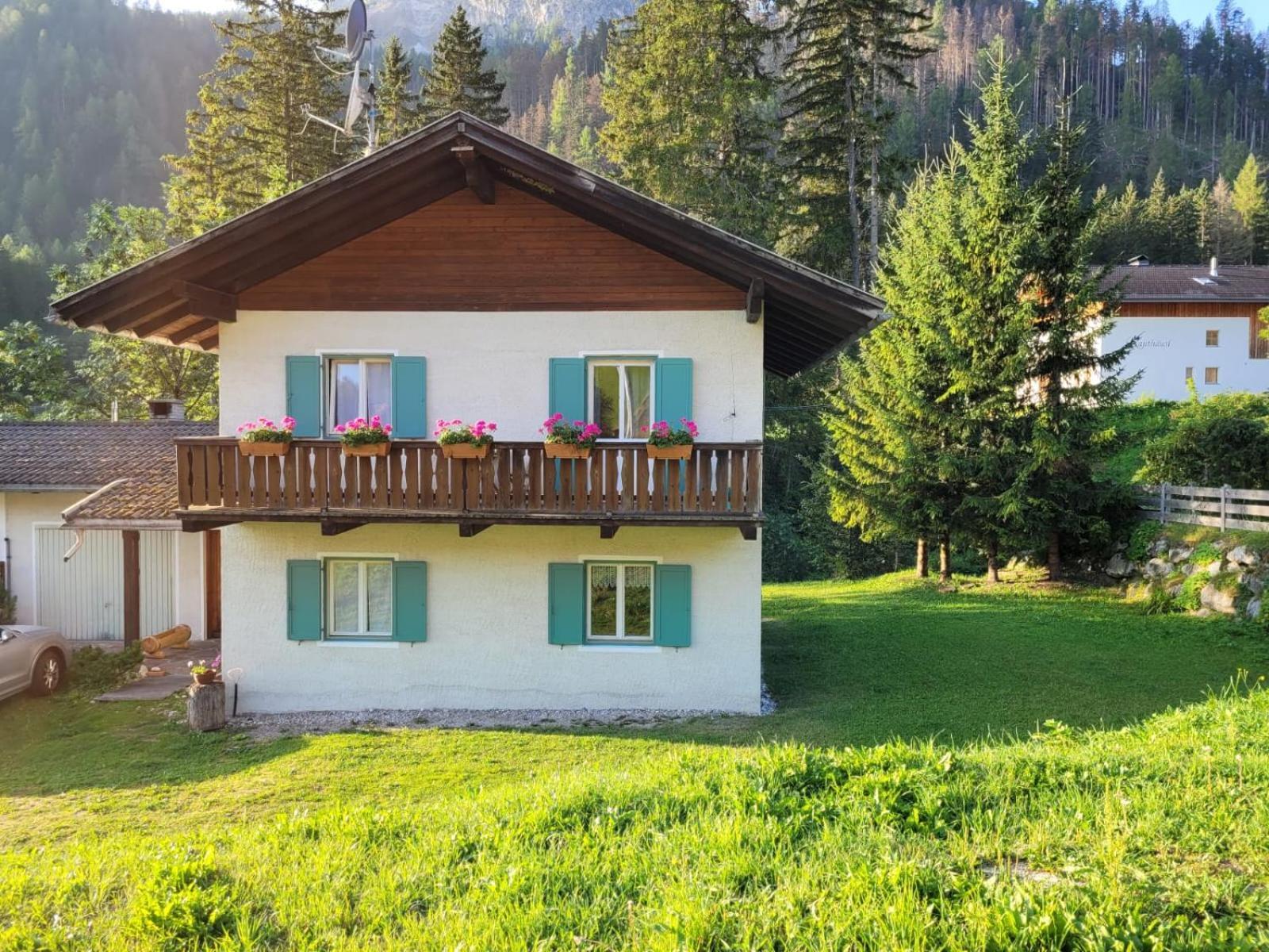 Relax Al Lago Di Braies Брайес  Экстерьер фото